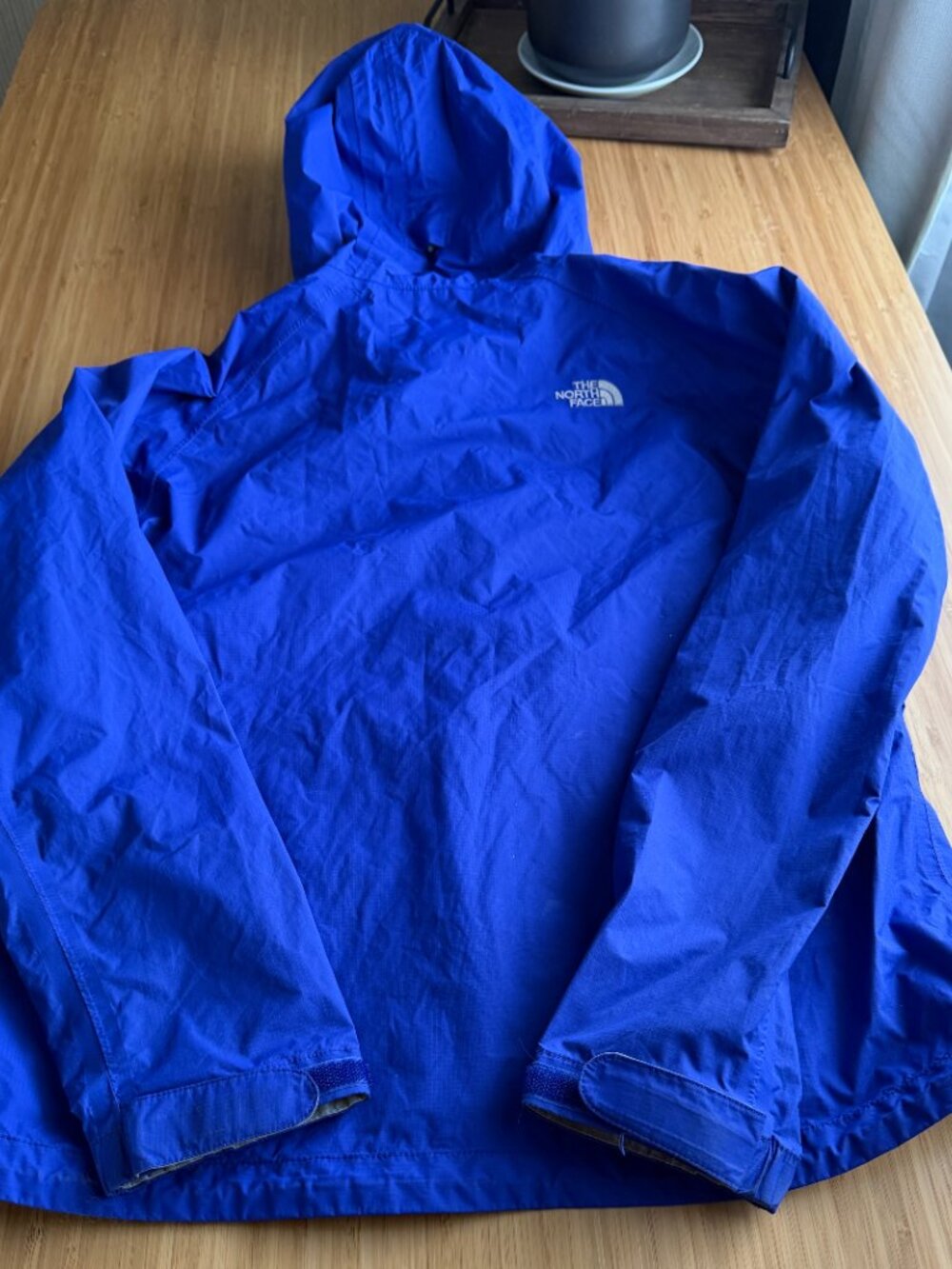 The North Face Rain Coat Jacket EUC - Picture 11 of 16